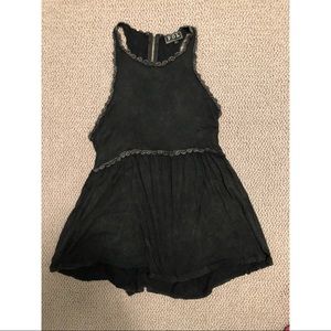 Worn once! Black top!